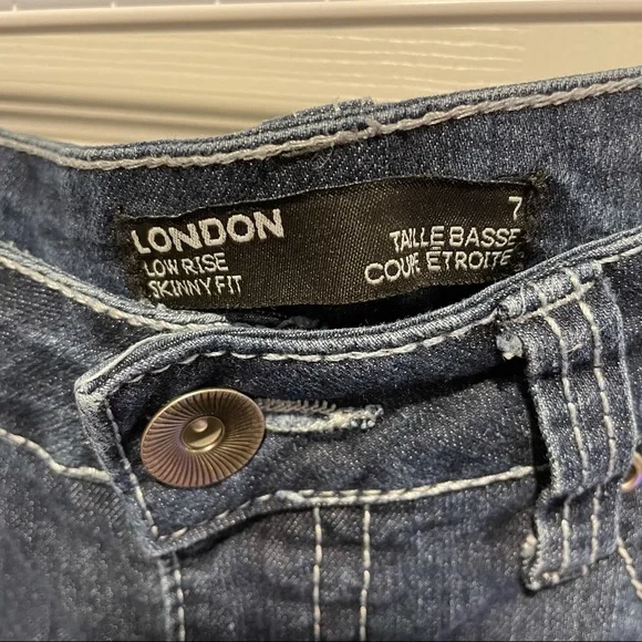 Low Rise Skinny Jeans - Picture 5 of 8